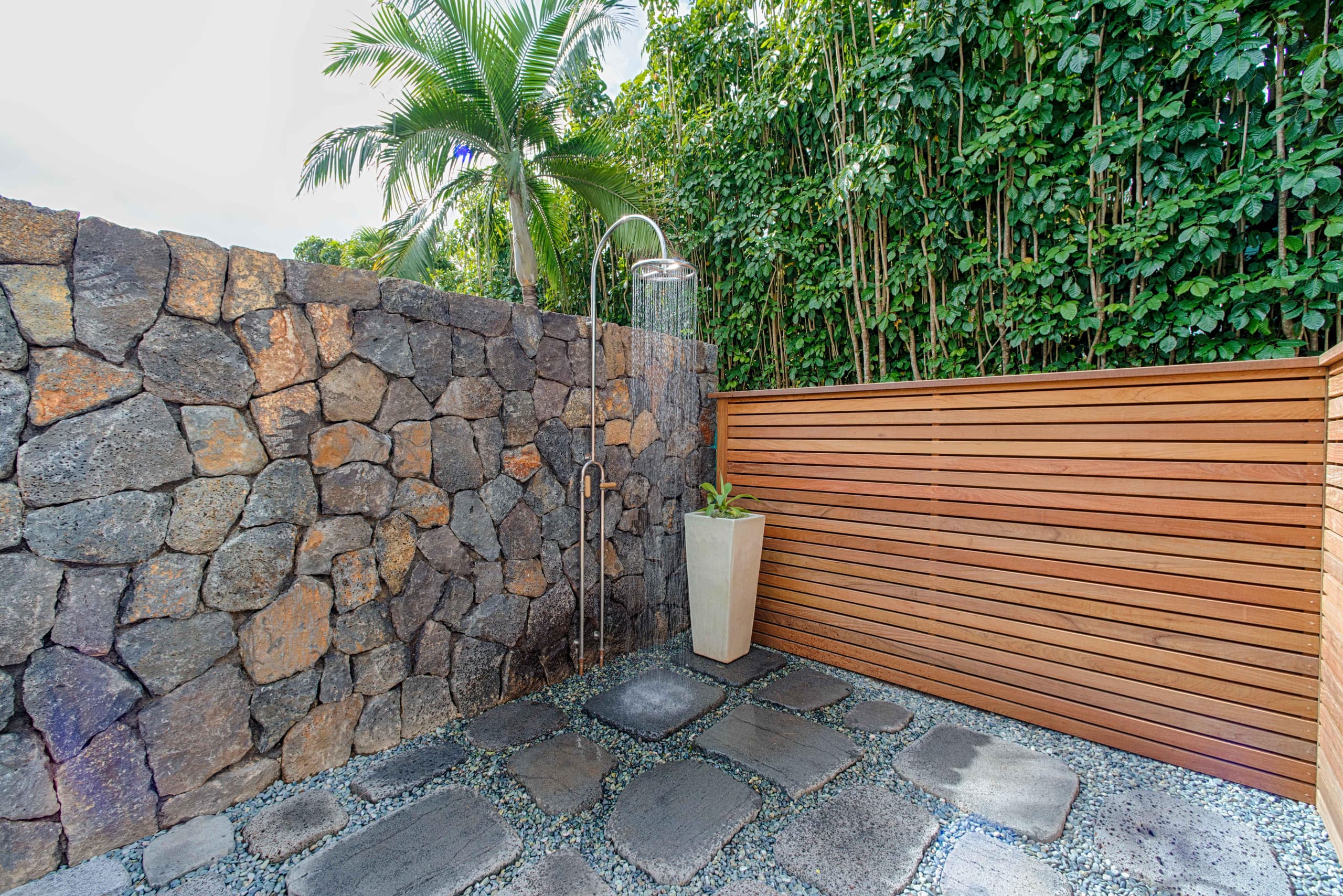 Home in Hanalei · ★5.0 · 3 bedrooms · 6 beds · 3.5 baths - Image 29