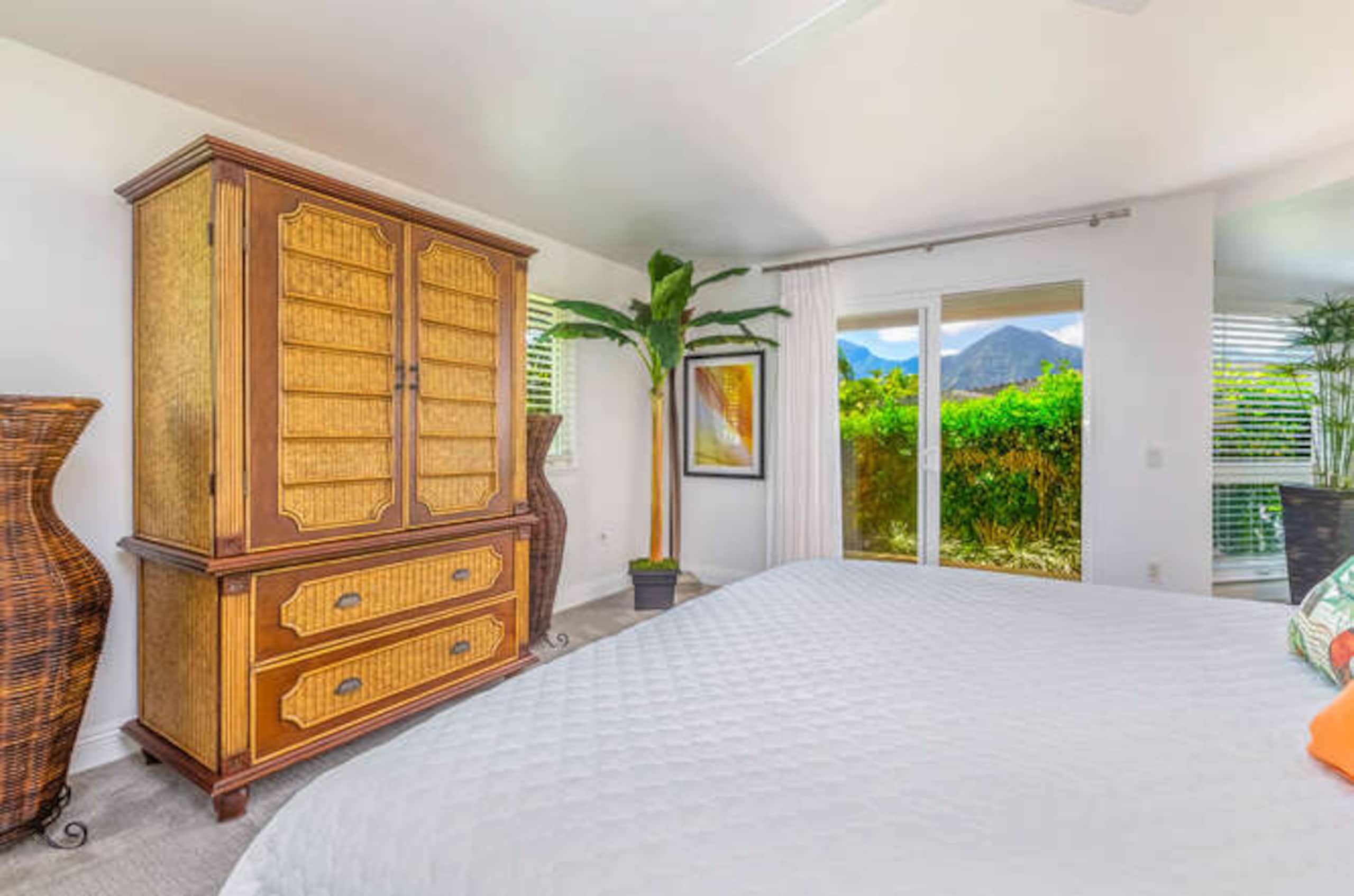 Luxury Gated Community in Princeville Resort - Photo 27