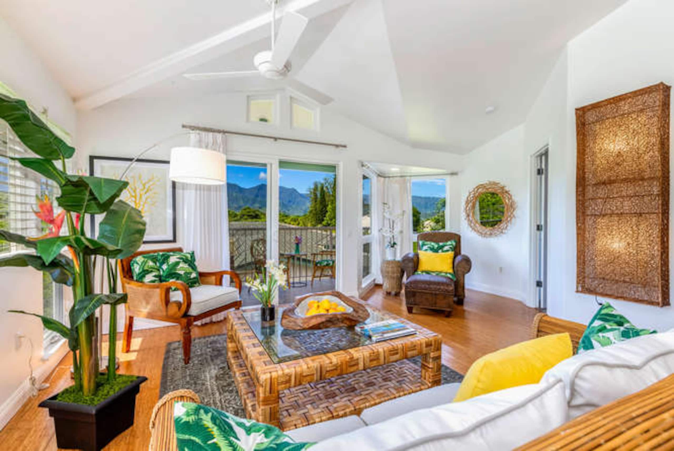 Luxury Gated Community in Princeville Resort - Photo 2