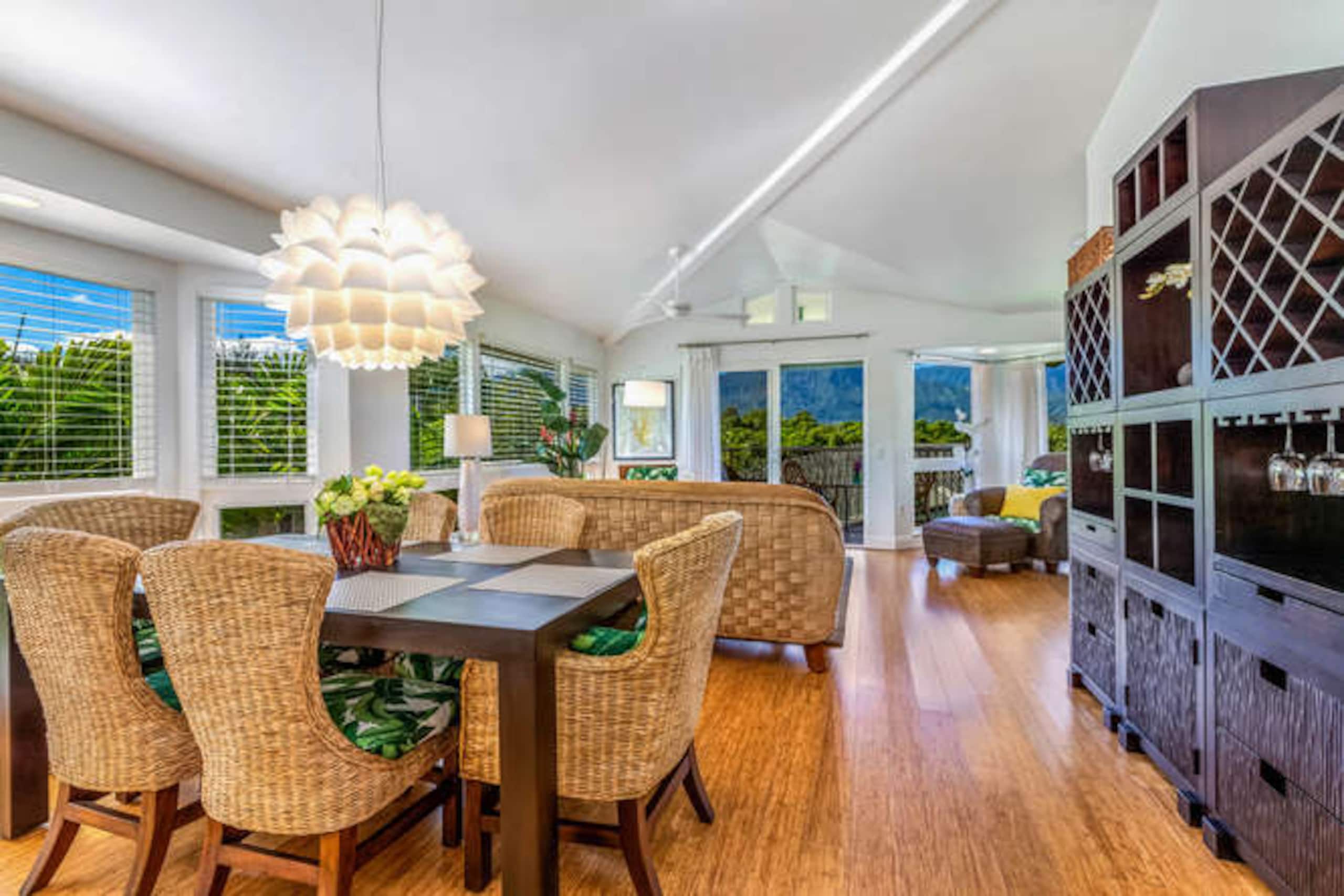 Luxury Gated Community in Princeville Resort - Photo 7