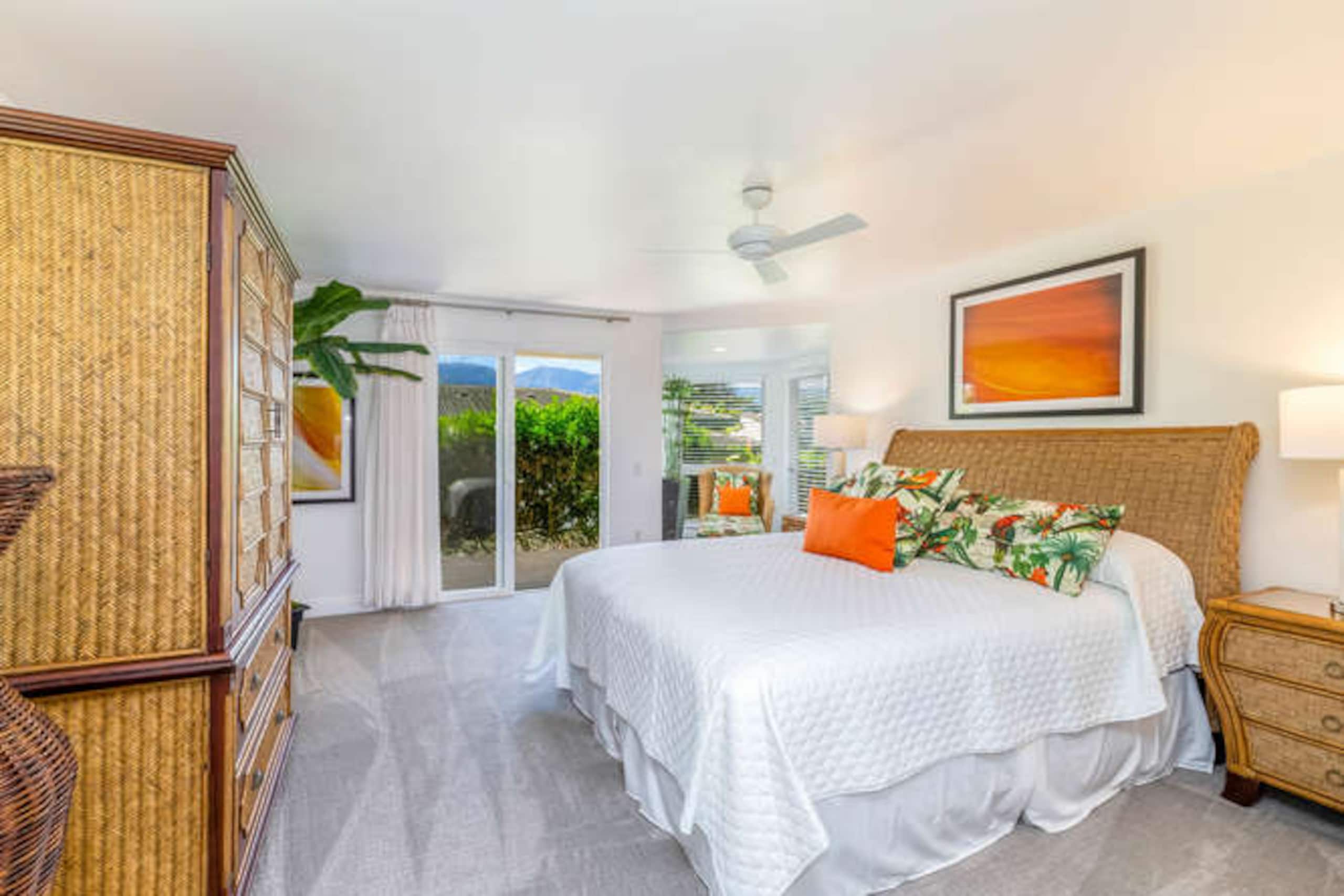 Luxury Gated Community in Princeville Resort - Photo 25