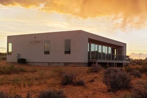Lake Powell Modern Home with Views