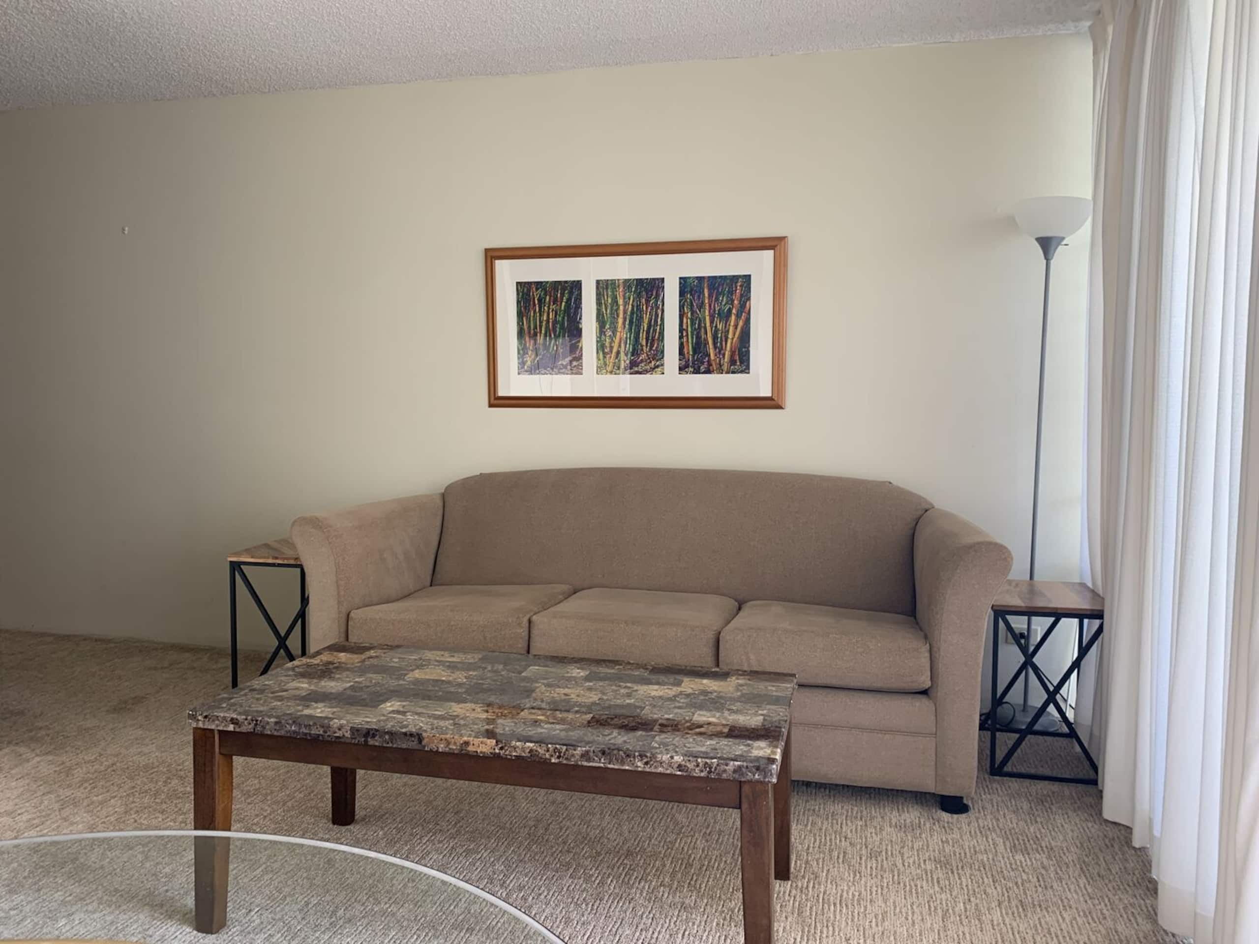 Condo in Honolulu · ★4.61 · 1 bedroom · 2 beds · 1 bath - Image 1