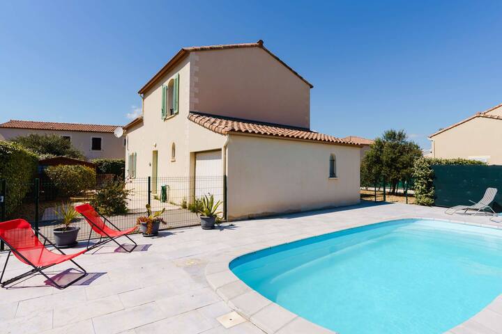 Nelly & Son Équipe managed Airbnb listing 3
