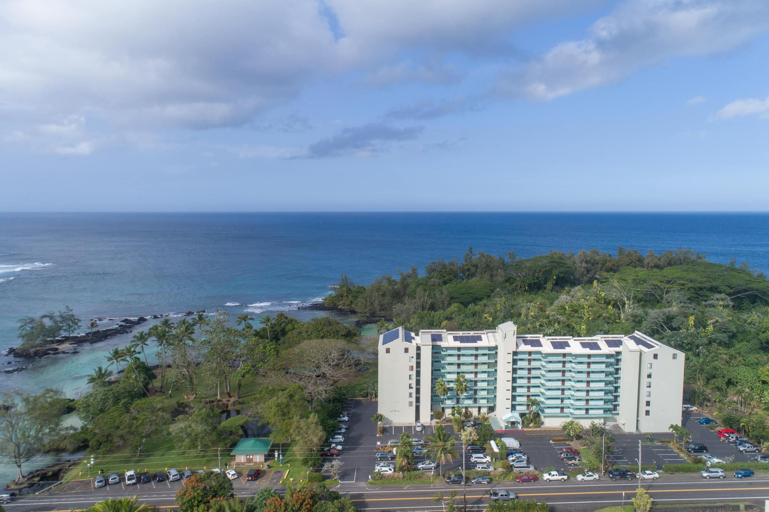 Condo in Hilo · ★4.24 · 2 bedrooms · 3 beds · 1 bath - Image 23