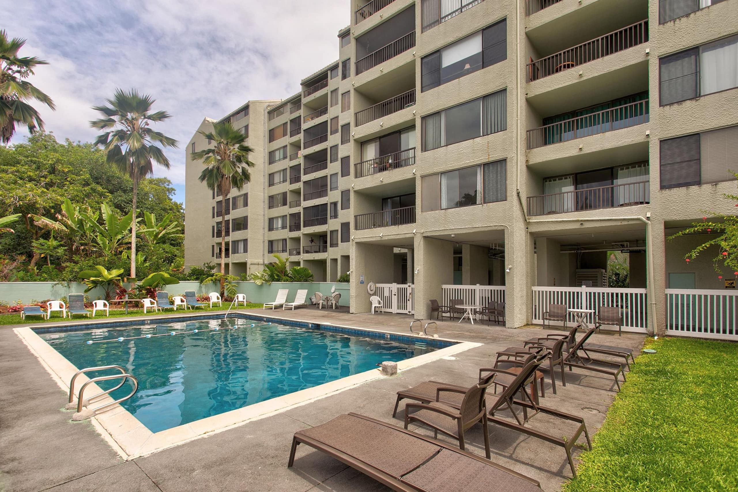 Condo in Hilo · ★4.24 · 2 bedrooms · 3 beds · 1 bath - Image 51
