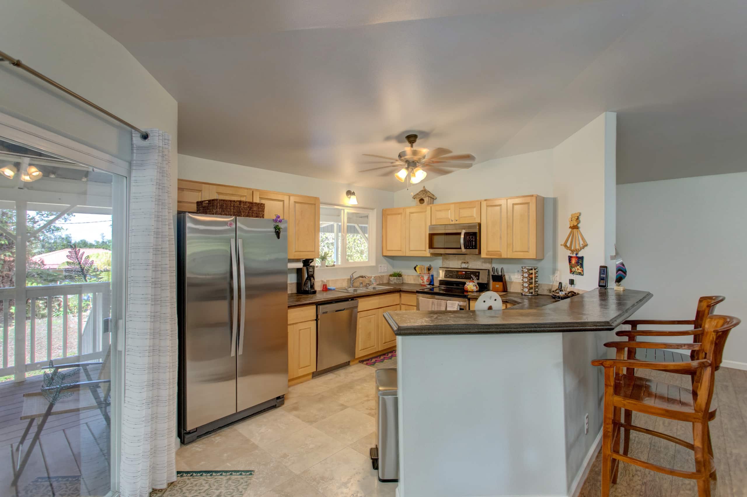 Home in Mountain View · ★4.89 · 3 bedrooms · 3 beds · 2 shared baths - Image 3
