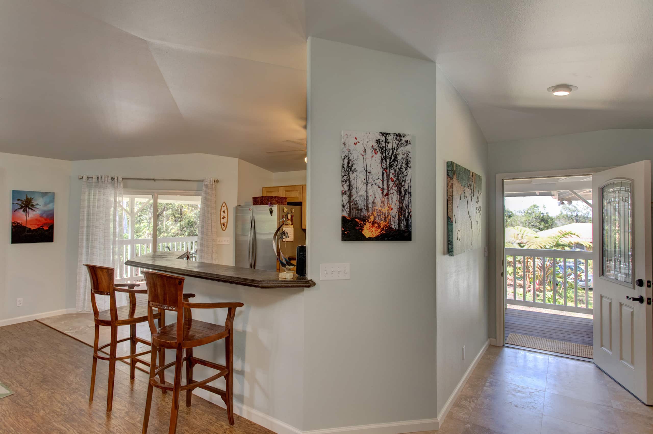 Home in Mountain View · ★4.89 · 3 bedrooms · 3 beds · 2 shared baths - Image 25