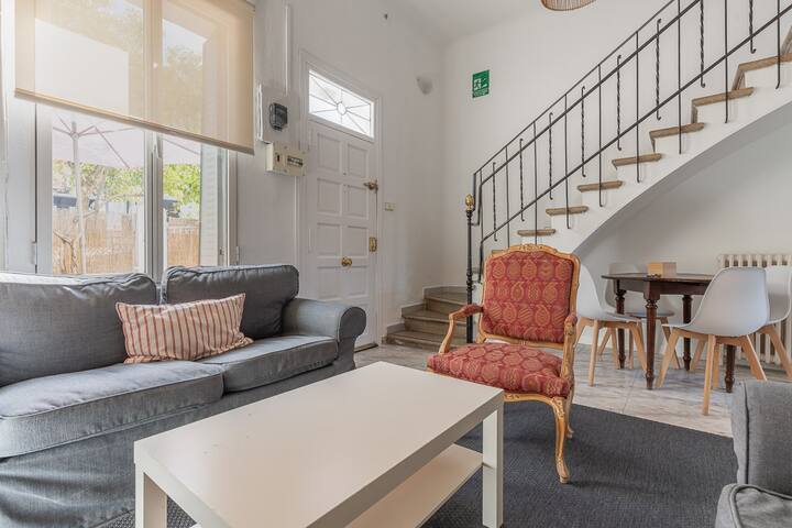 House with character & charm – 3B 2B -Chamartín gallery image 2