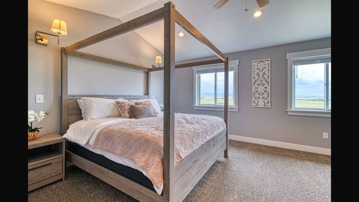 Დატკბით ხედებით ყველა ოთახიდან