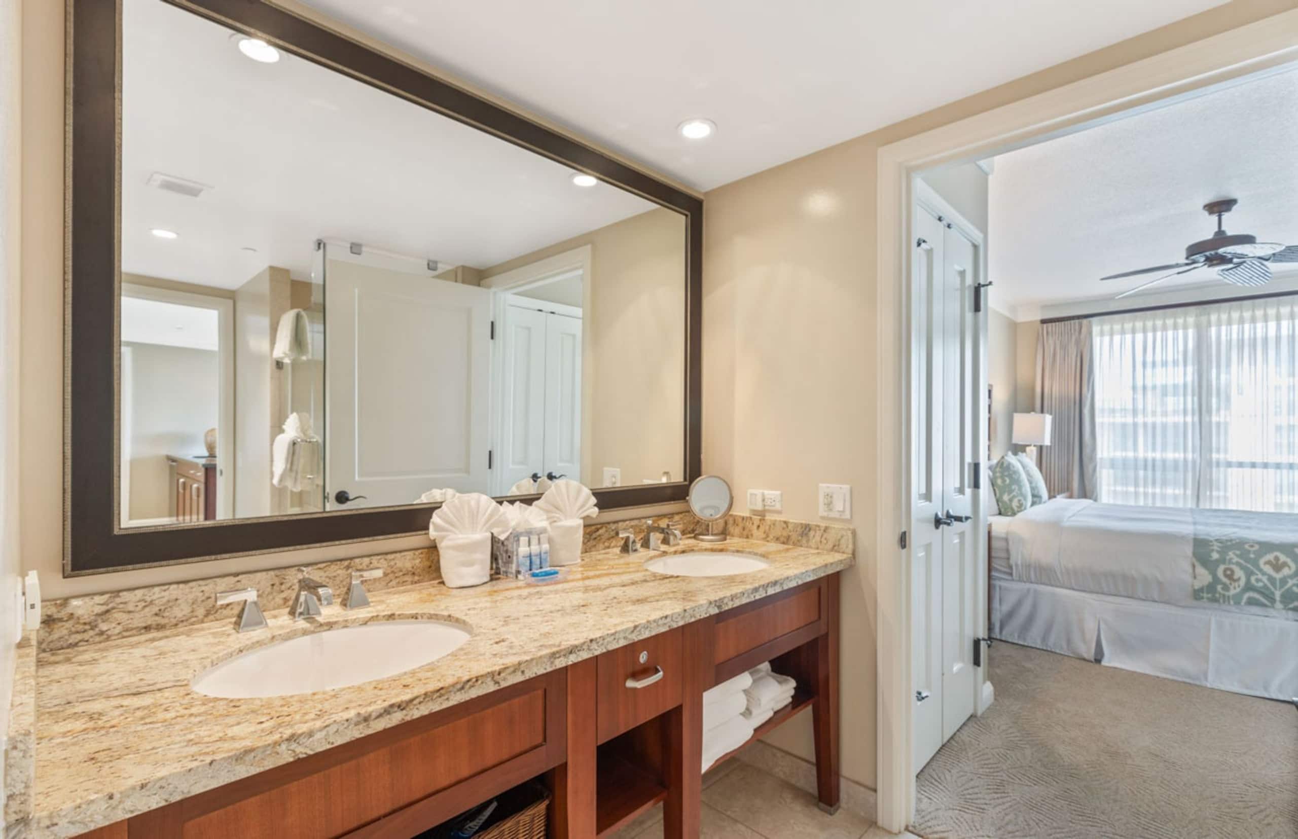 Condo in Lahaina · ★5.0 · 2 bedrooms · 3 beds · 2 baths - Image 22