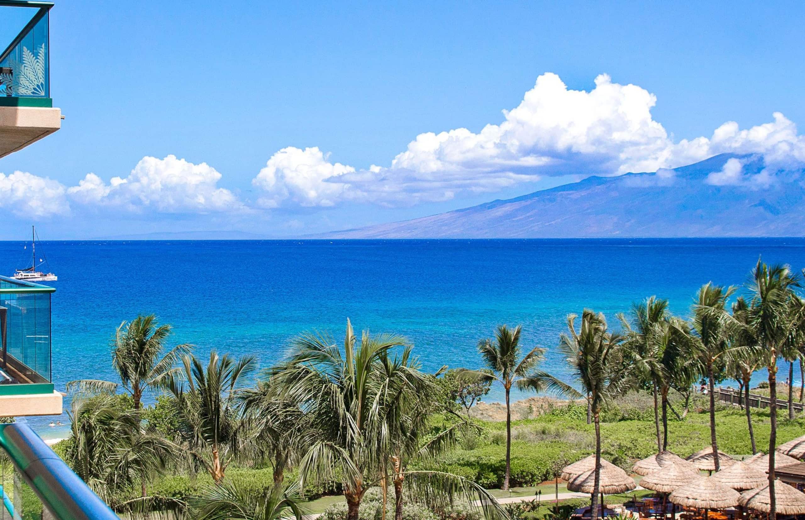 Condo in Lahaina · ★5.0 · 2 bedrooms · 3 beds · 2 baths - Image 2