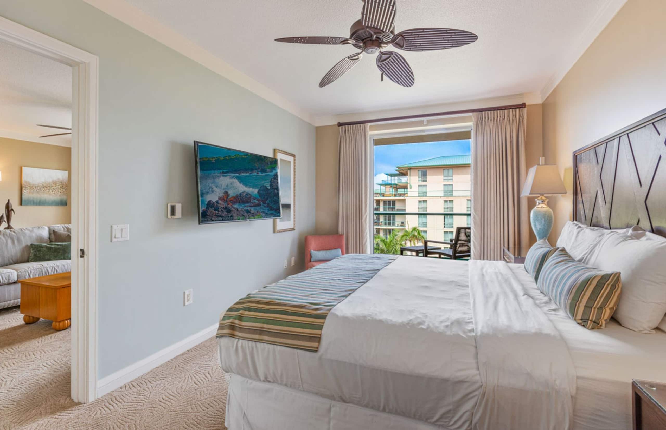 Condo in Lahaina · ★5.0 · 2 bedrooms · 3 beds · 2 baths - Image 16