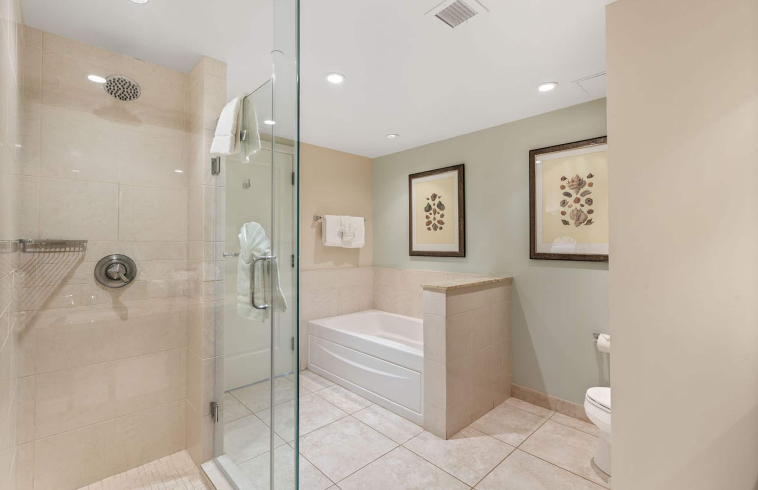 Condo in Lahaina · ★5.0 · 2 bedrooms · 3 beds · 2 baths - Image 23
