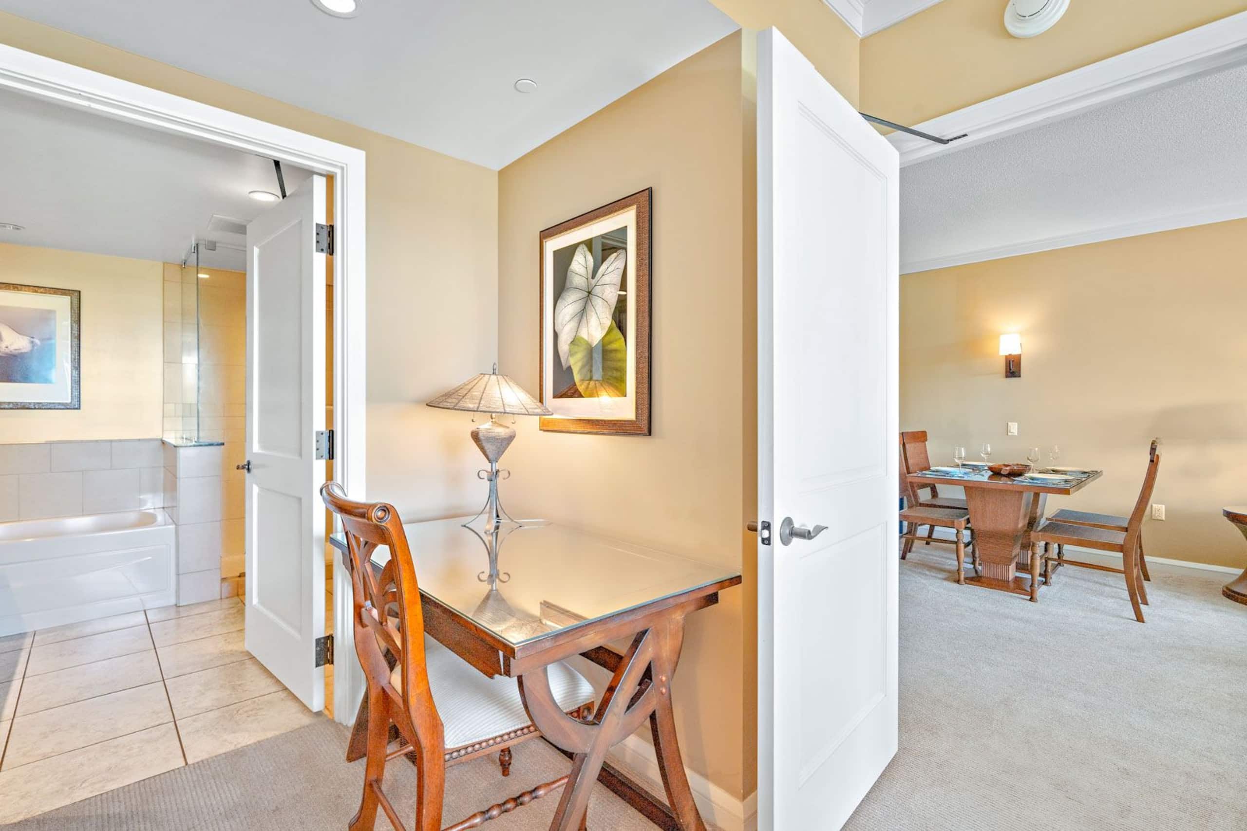Condo in Lahaina · ★5.0 · 1 bedroom · 2 beds · 1 bath - Image 19