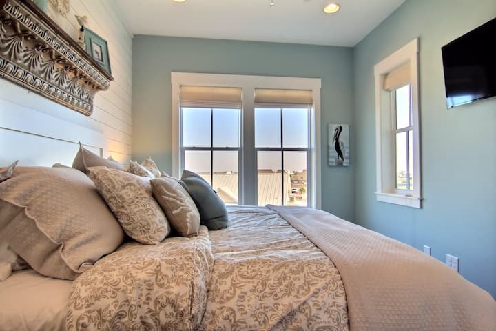 Chumba cha kulala cha Mwalimu, Ghorofa ya 1