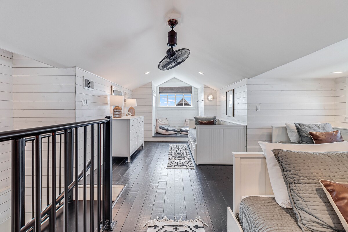 阁楼，位于三楼。 