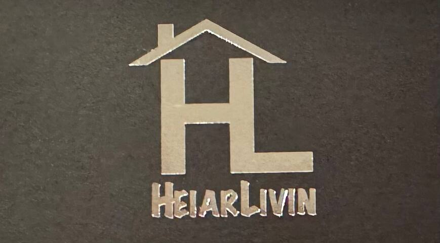 Dreamy Townhome – Cozy Vibe – Mins to Broadway! gallery image 2