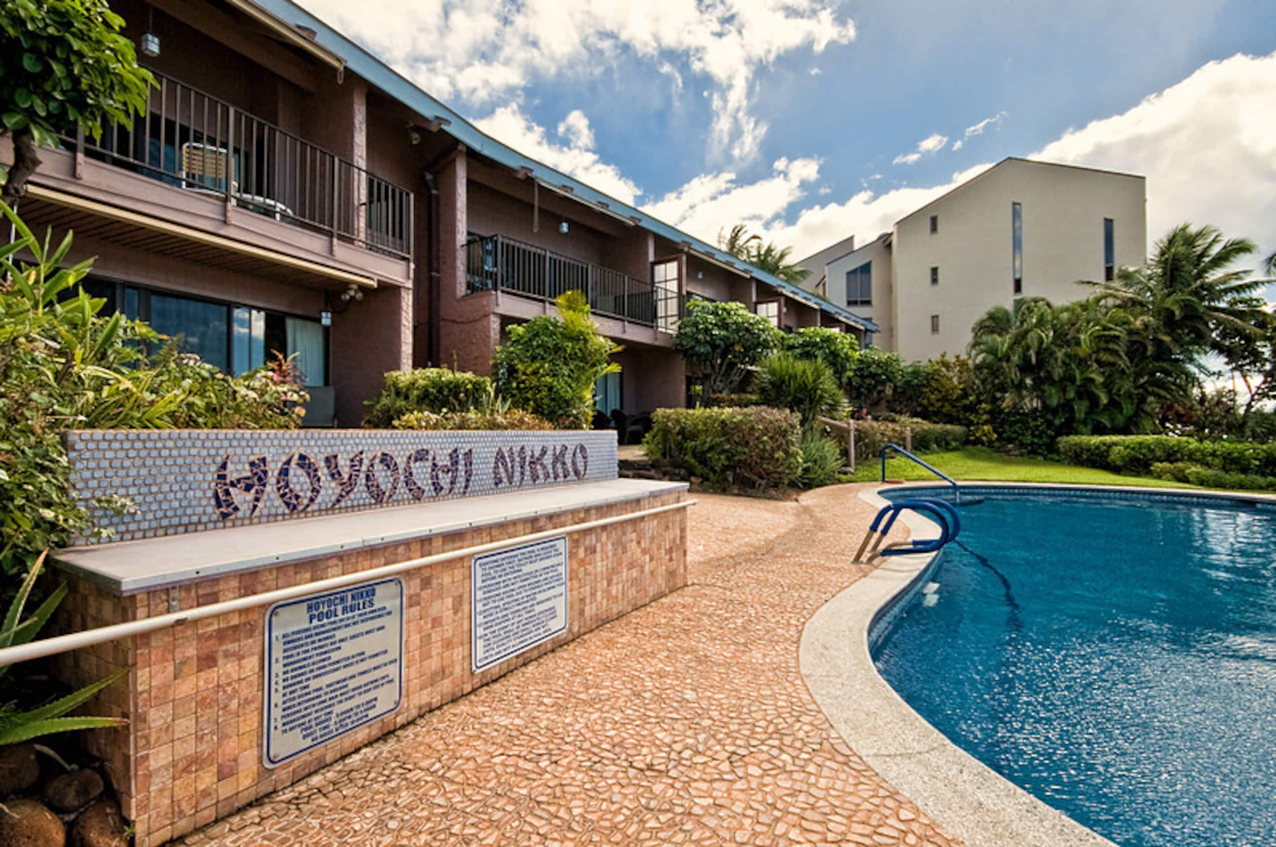 Condo in Lahaina · ★4.91 · 2 bedrooms · 3 beds · 1 bath - Image 4