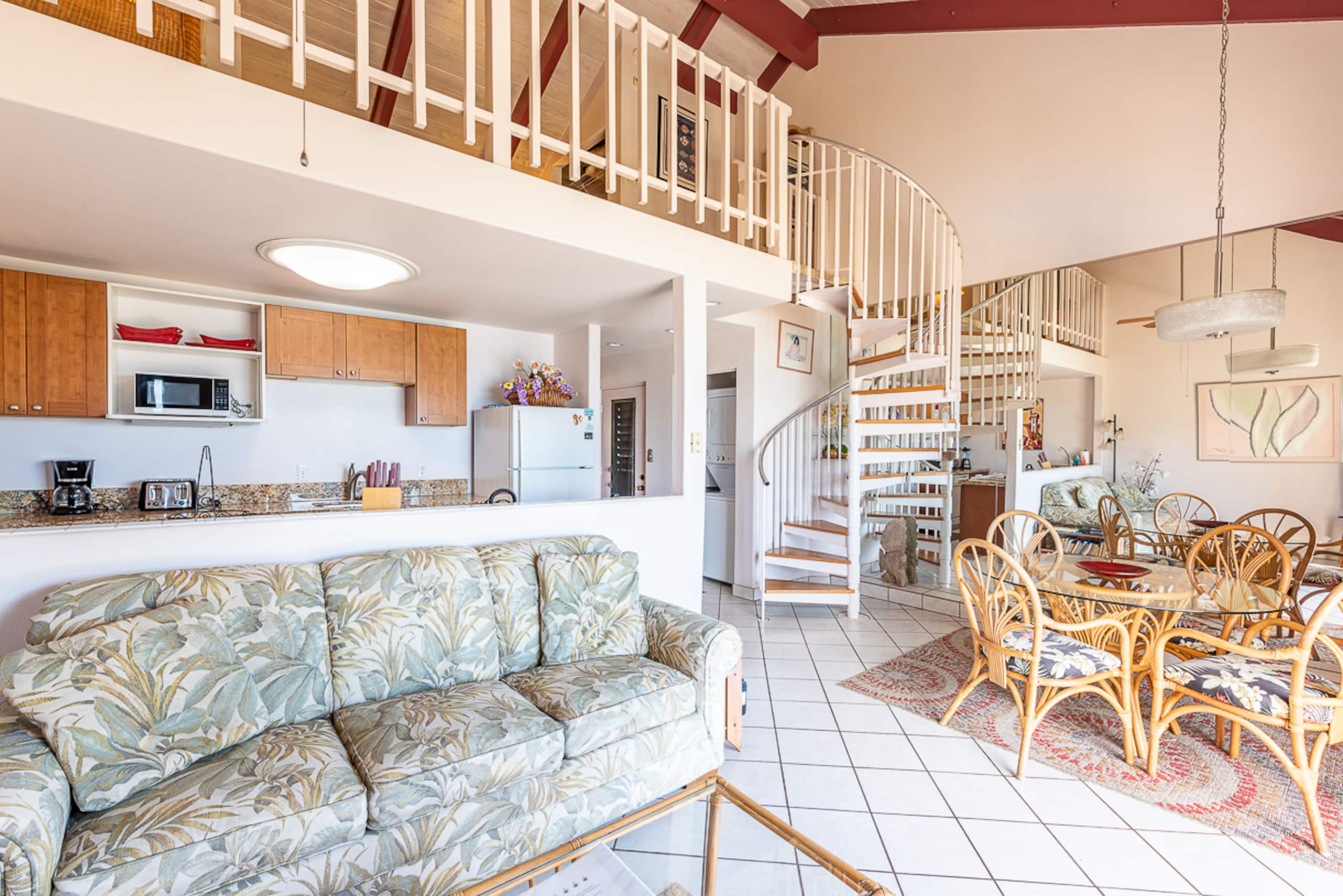 Condo in Lahaina · ★4.91 · 2 bedrooms · 3 beds · 1 bath - Image 7