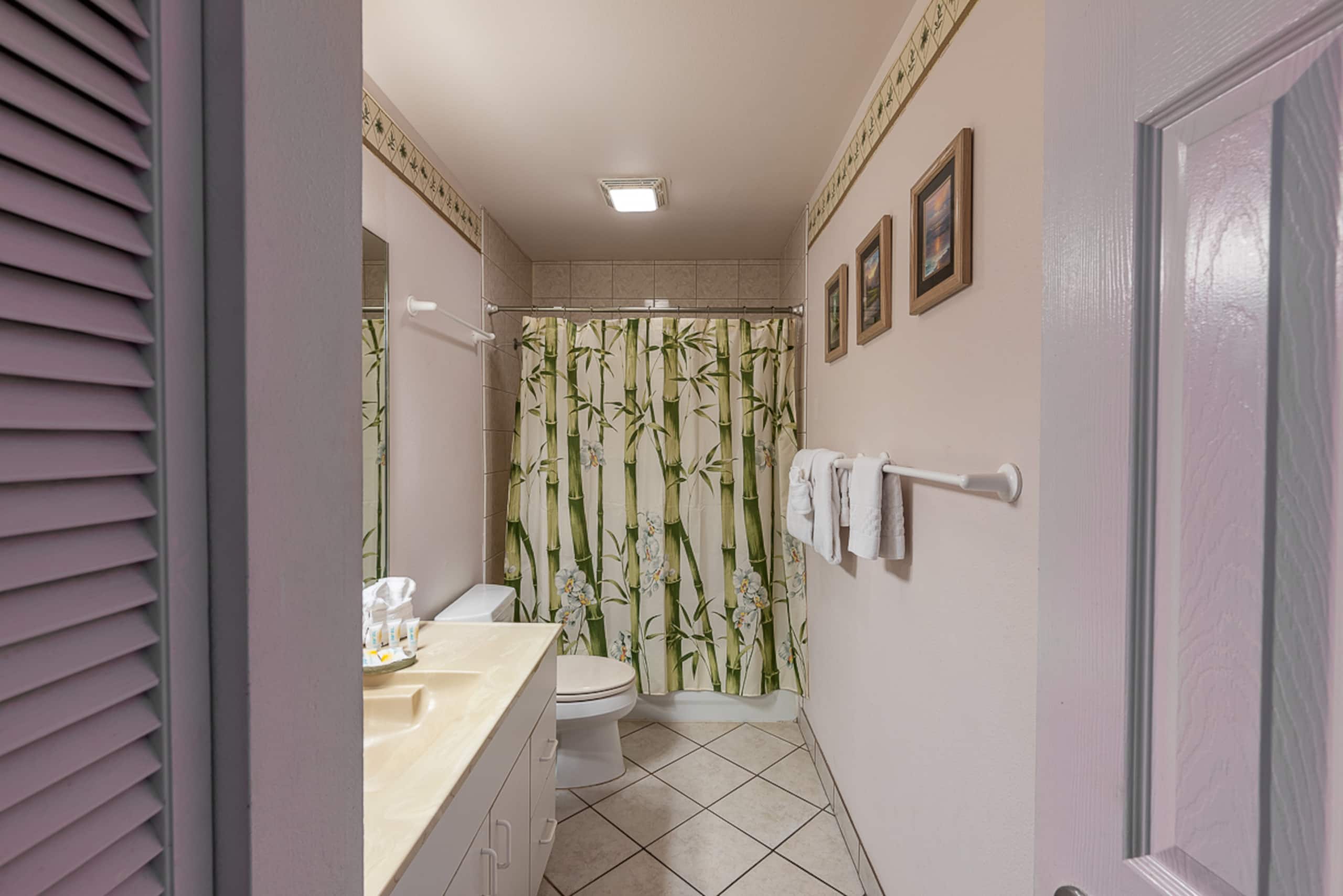 Condo in Lahaina · ★4.91 · 2 bedrooms · 3 beds · 1 bath - Image 14