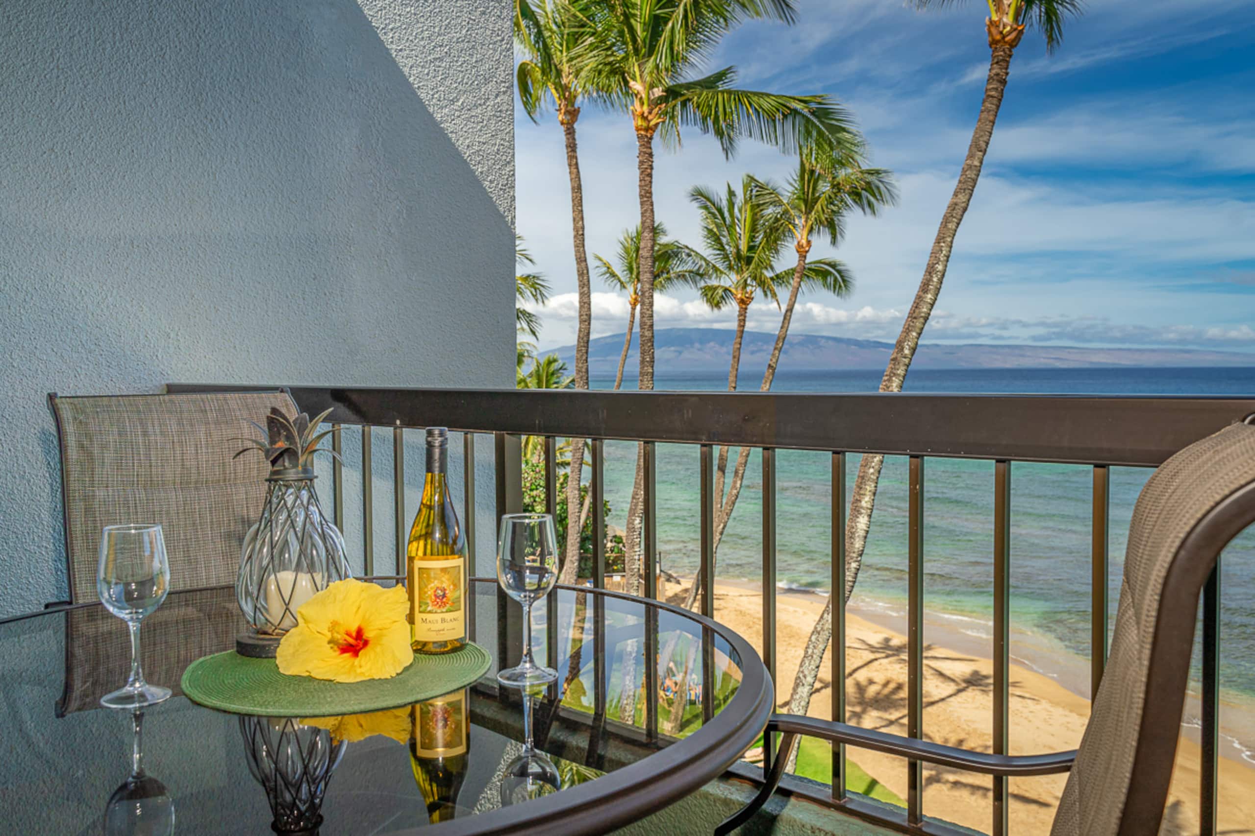 Condo in Lahaina · ★4.79 · 2 bedrooms · 3 beds · 2 private baths - Image 38