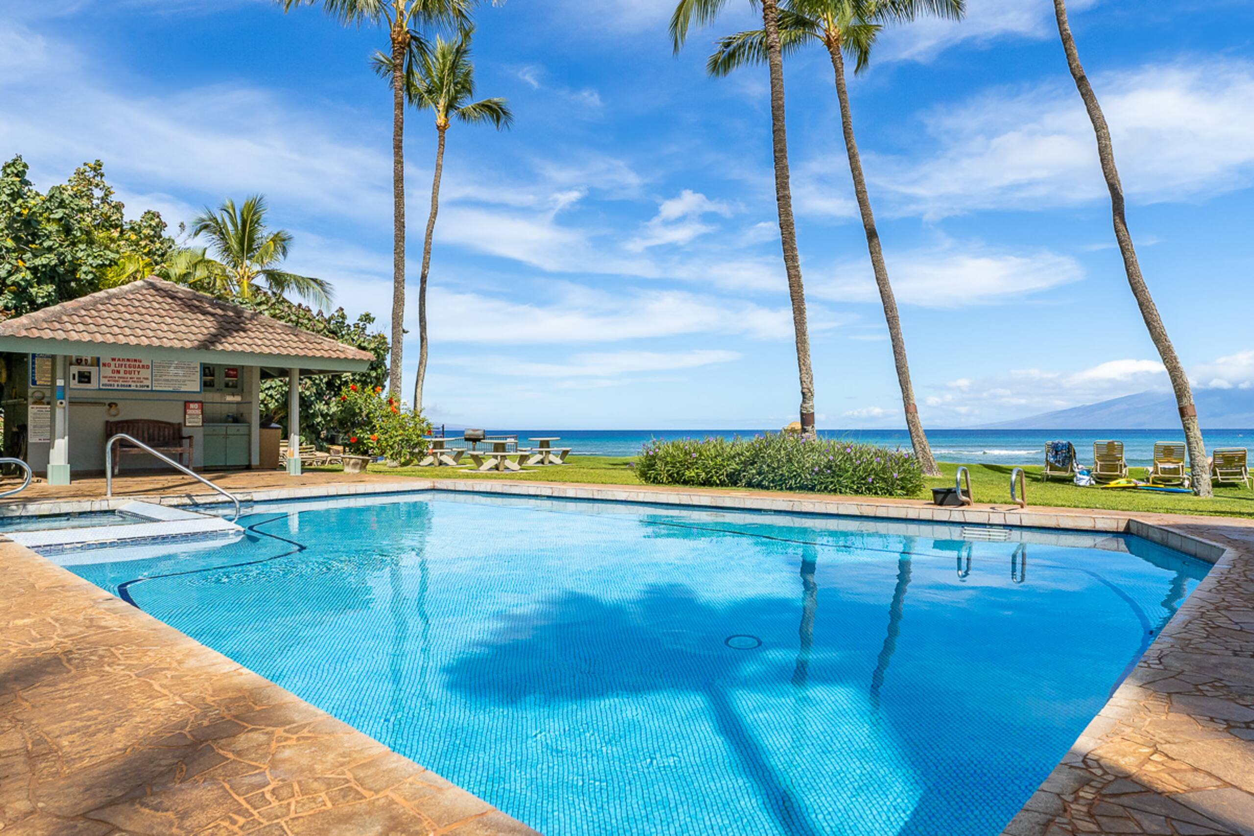 Condo in Lahaina · ★4.79 · 2 bedrooms · 3 beds · 2 private baths - Image 42