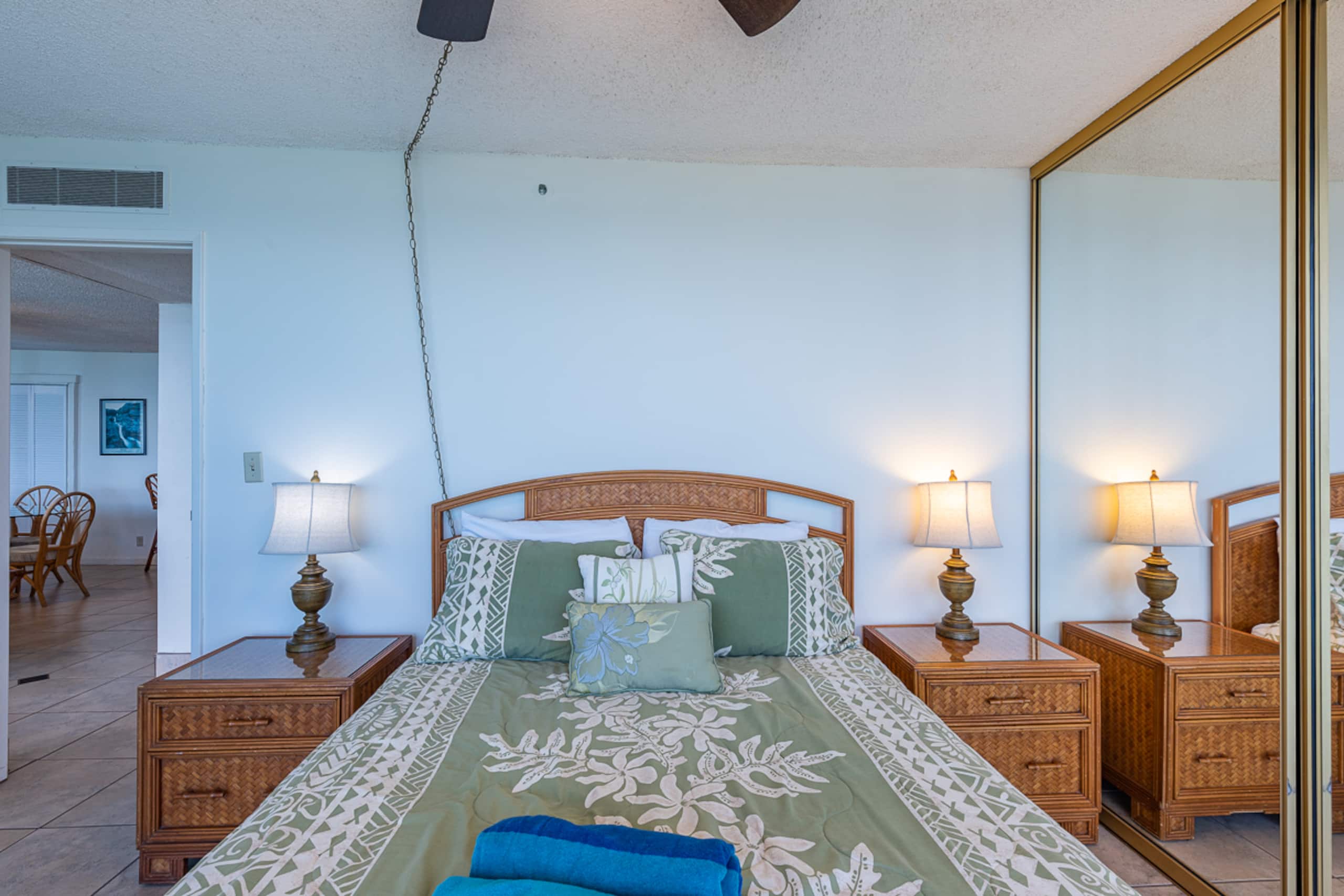 Condo in Lahaina · ★4.81 · 1 bedroom · 2 beds · 1 bath - Image 15