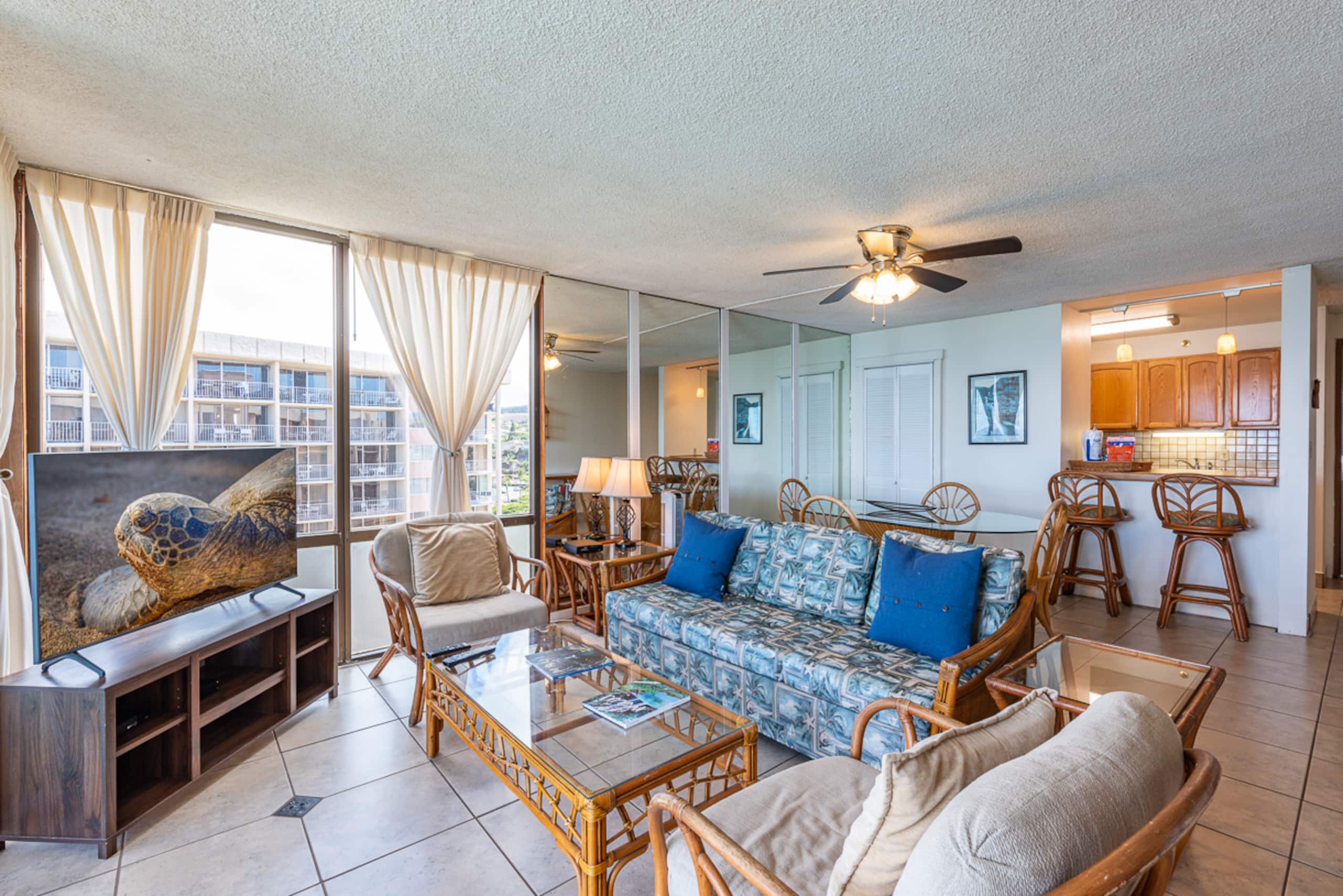 Condo in Lahaina · ★4.81 · 1 bedroom · 2 beds · 1 bath - Image 5