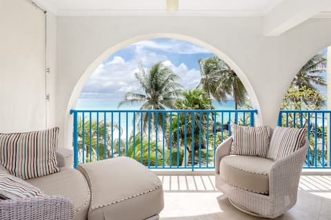 #203 Oceanview beachfront Maxwell Beach Villas