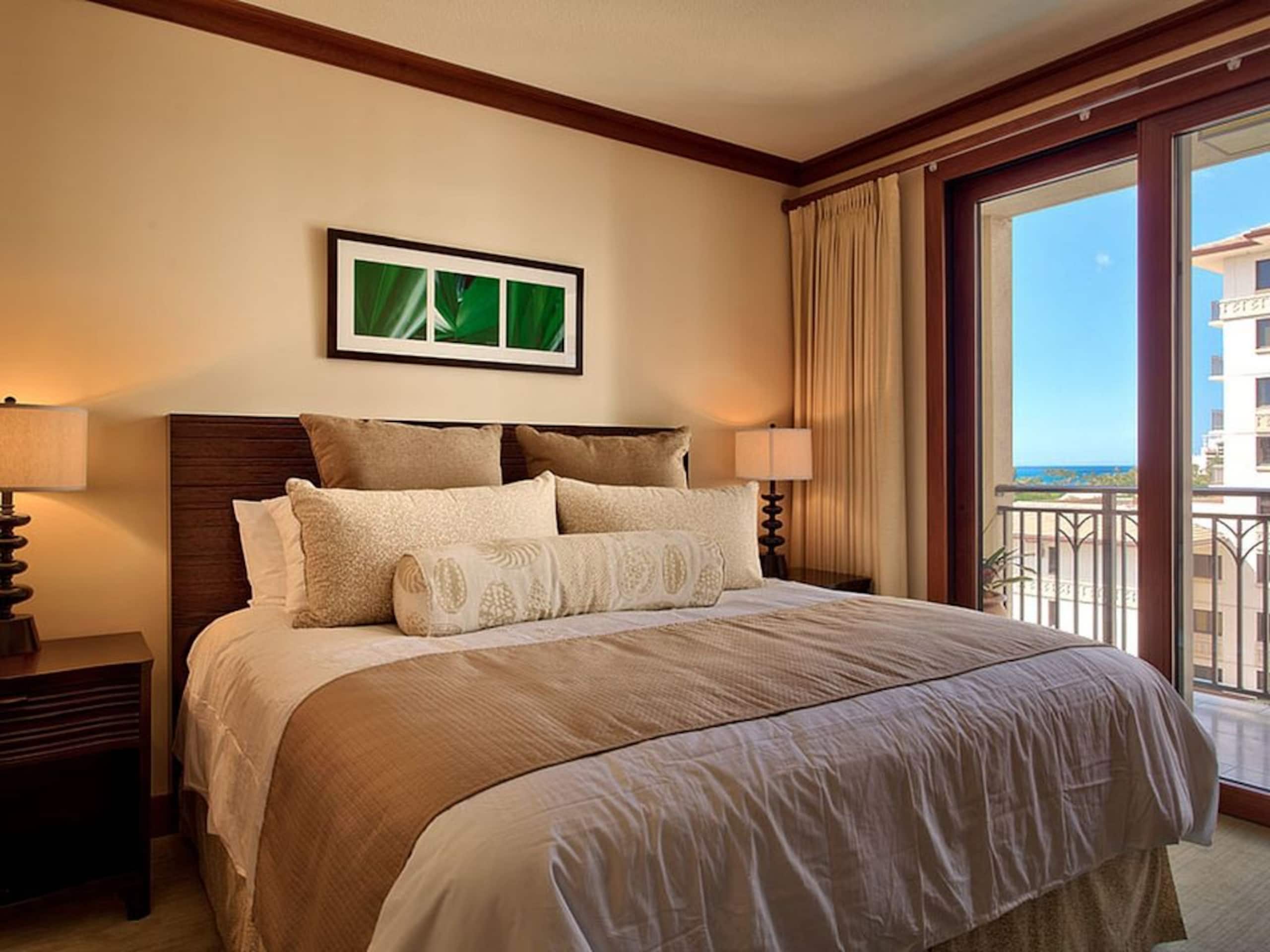 Villa in Honolulu County · ★4.84 · 3 bedrooms · 4 beds · 3 private baths - Image 20