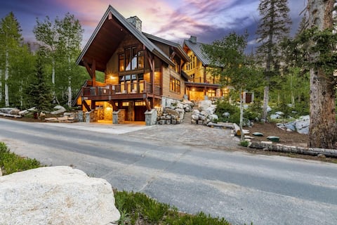 Twin Peaks Lodge by Cottonwood Lodging