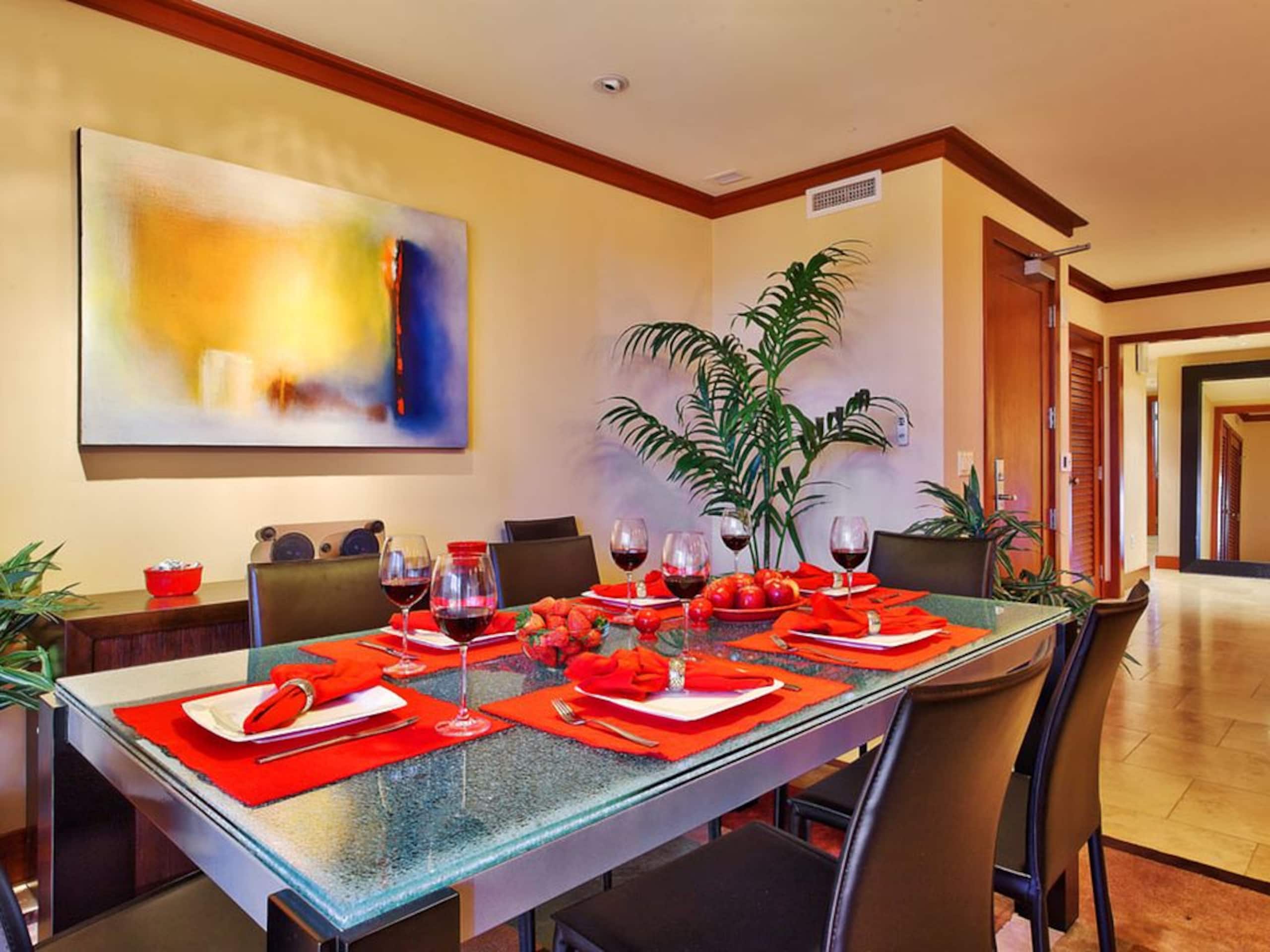Villa in Honolulu County · ★4.84 · 3 bedrooms · 5 beds · 2.5 baths - Image 10