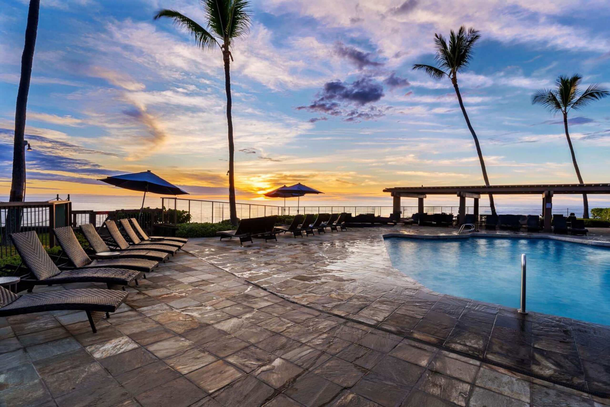Condo in Kailua-Kona · ★4.86 · 3 bedrooms · 3 beds · 3 baths - Image 6