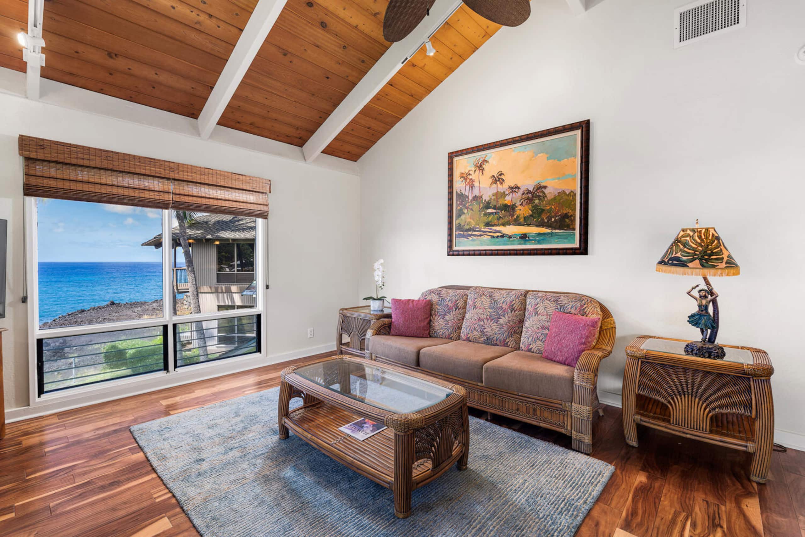 Condo in Kailua-Kona · ★4.86 · 3 bedrooms · 3 beds · 3 baths - Image 11