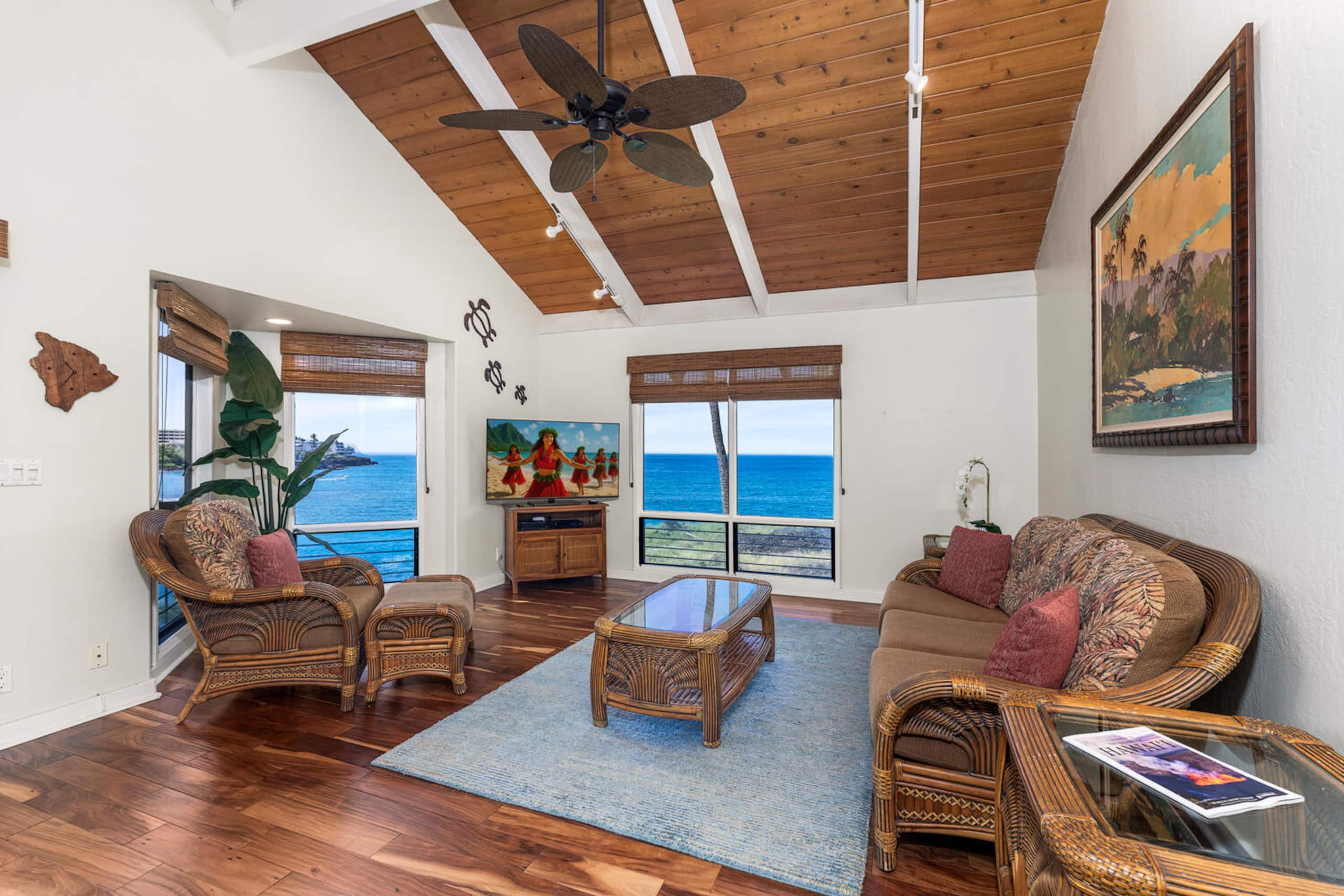 Condo in Kailua-Kona · ★4.86 · 3 bedrooms · 3 beds · 3 baths - Image 2