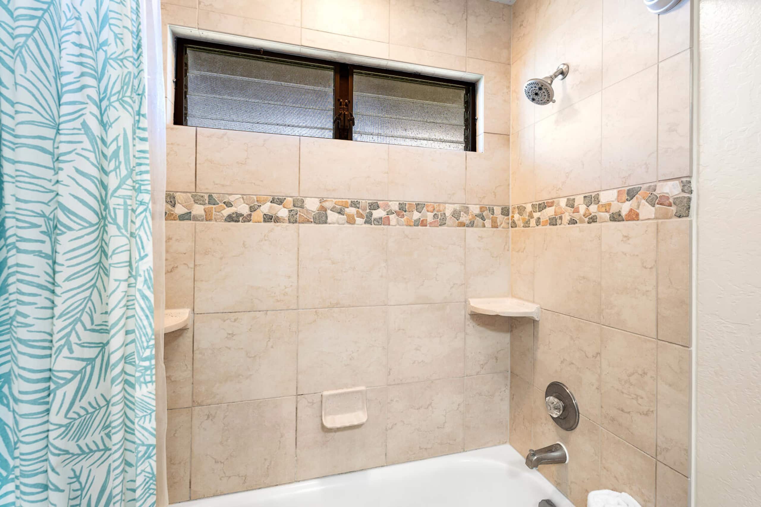 Condo in Kailua-Kona · ★4.86 · 3 bedrooms · 3 beds · 3 baths - Image 32