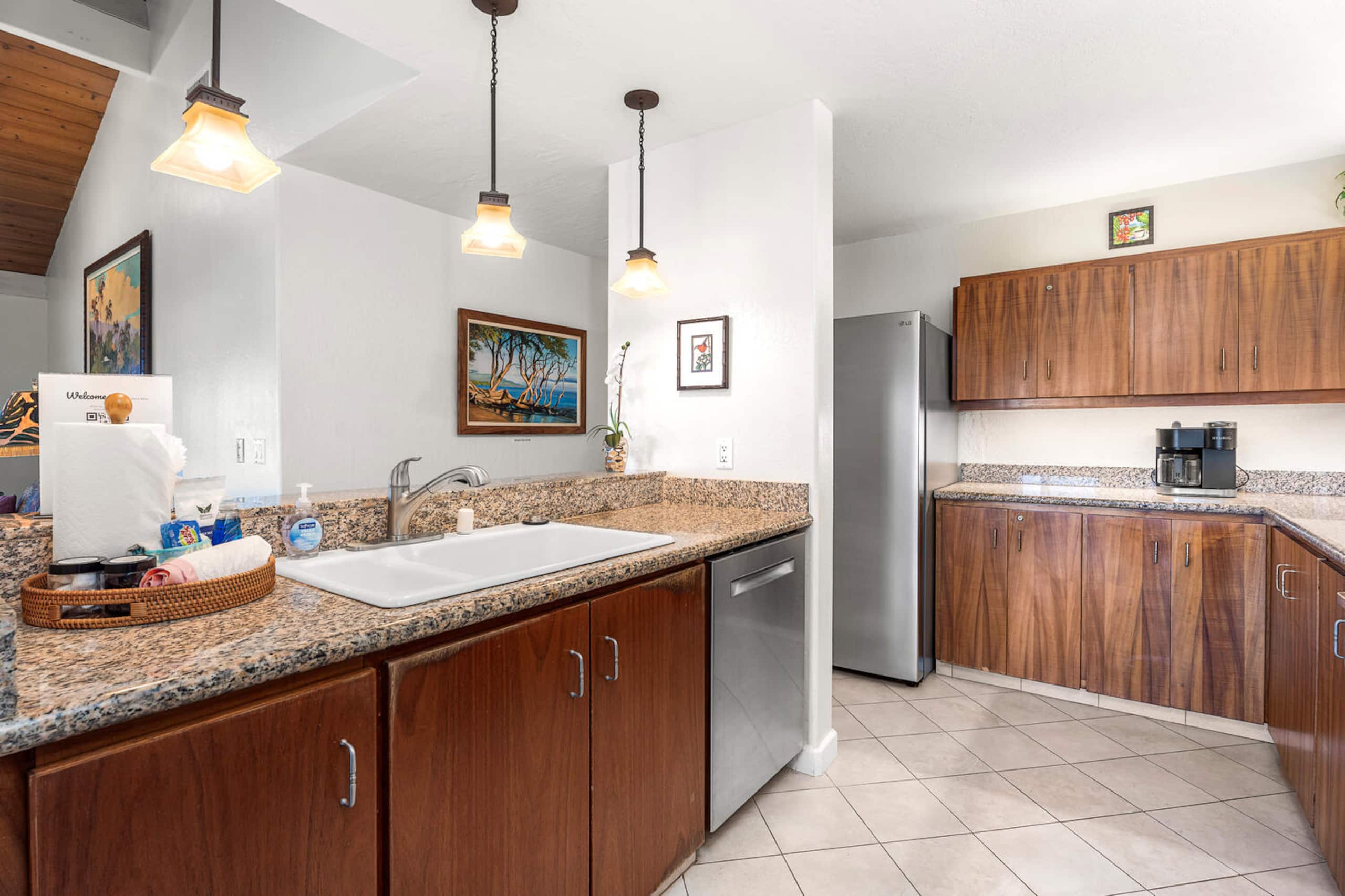 Condo in Kailua-Kona · ★4.86 · 3 bedrooms · 3 beds · 3 baths - Image 4