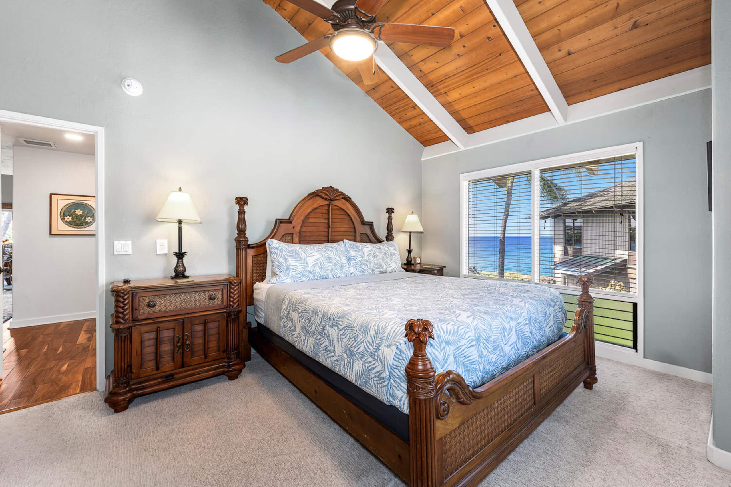 Condo in Kailua-Kona · ★4.86 · 3 bedrooms · 3 beds · 3 baths - Image 23