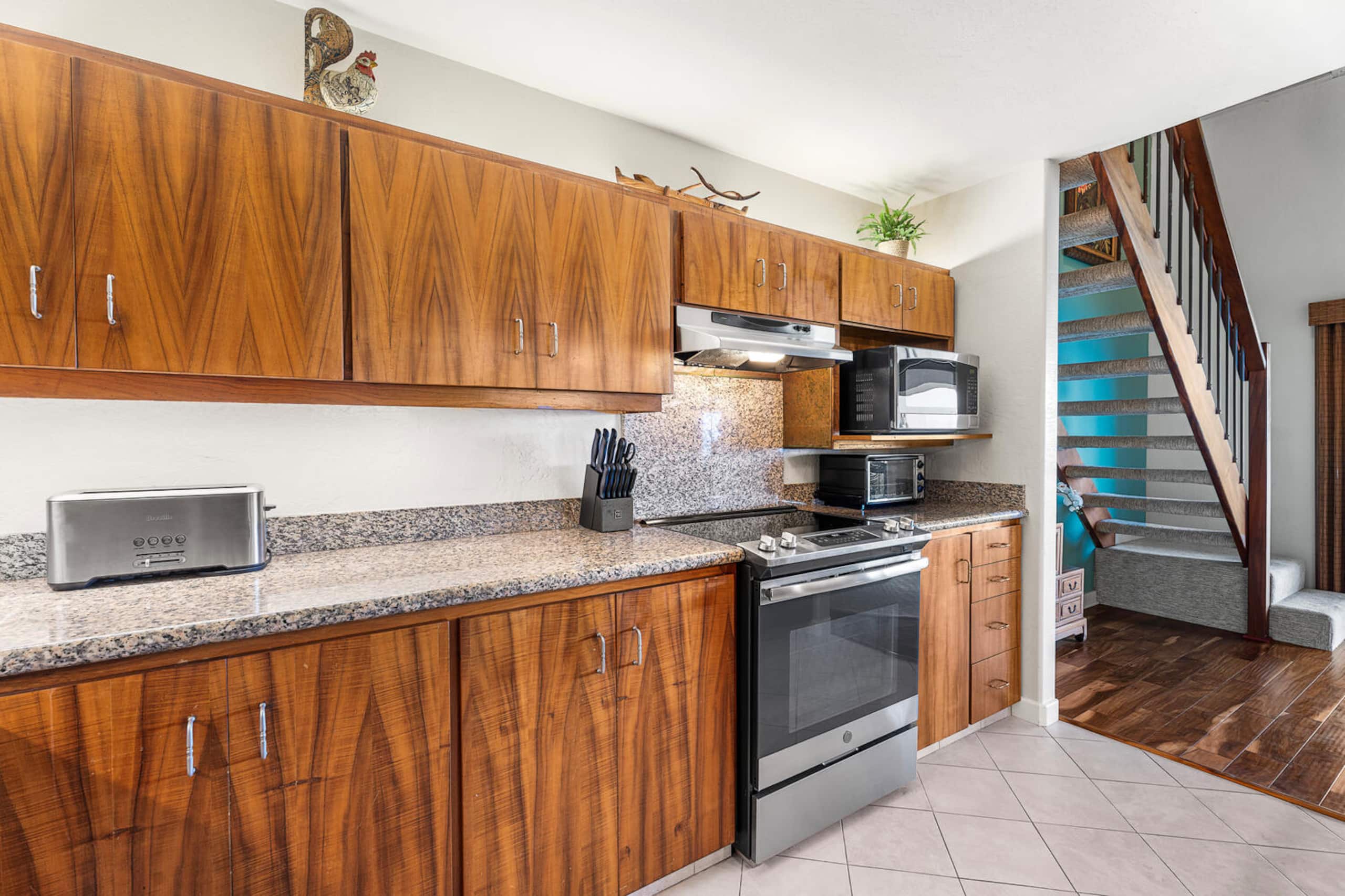 Condo in Kailua-Kona · ★4.86 · 3 bedrooms · 3 beds · 3 baths - Image 15