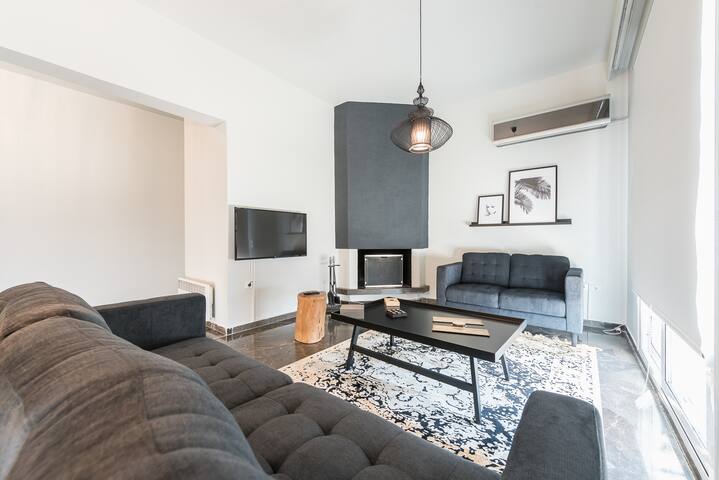 Traveler’s Dream 4 brdm Renovated Penthouse gallery image 2