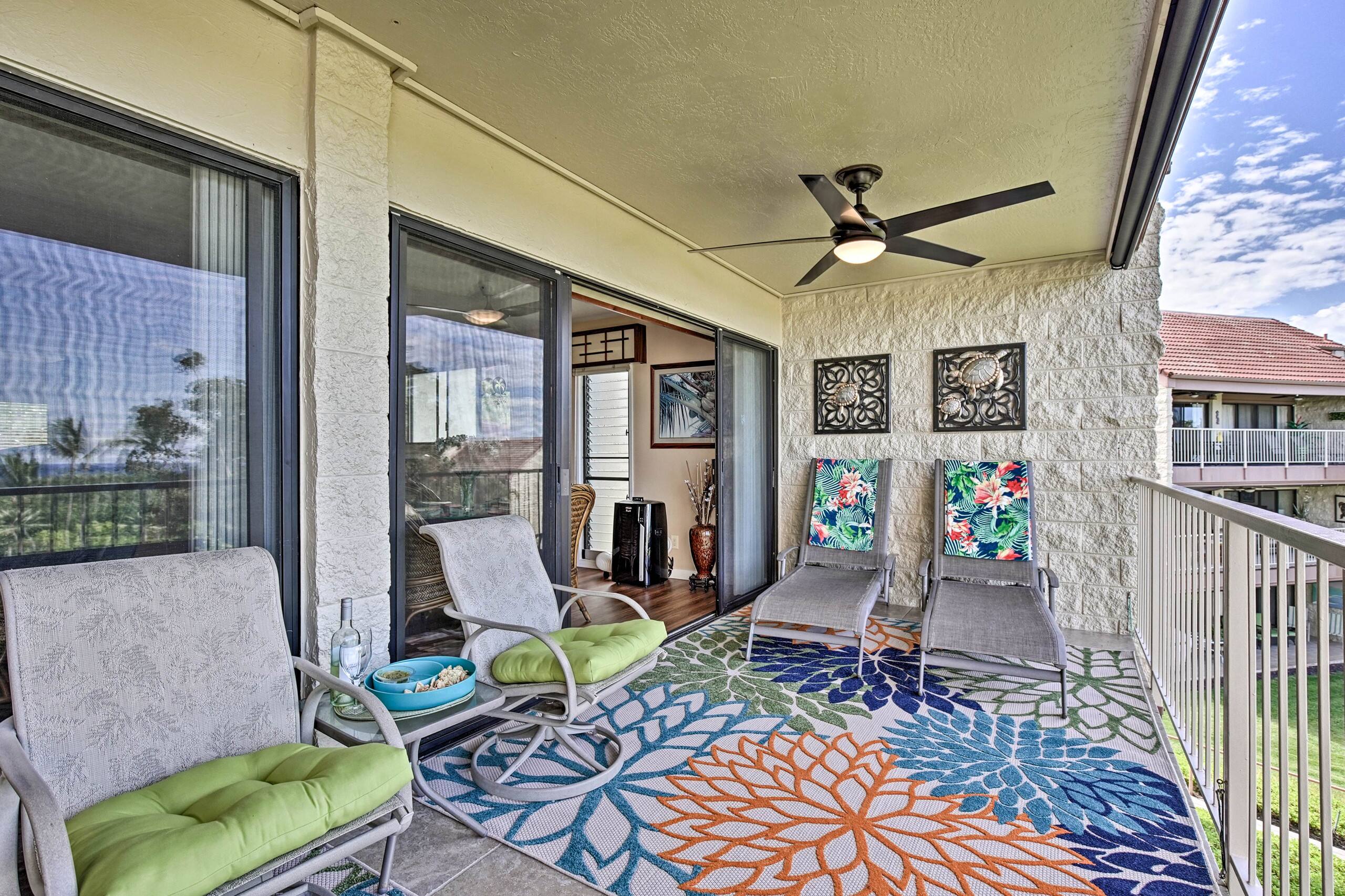 Condo in Kailua-Kona · ★4.97 · 2 bedrooms · 2 beds · 2 shared baths - Image 20