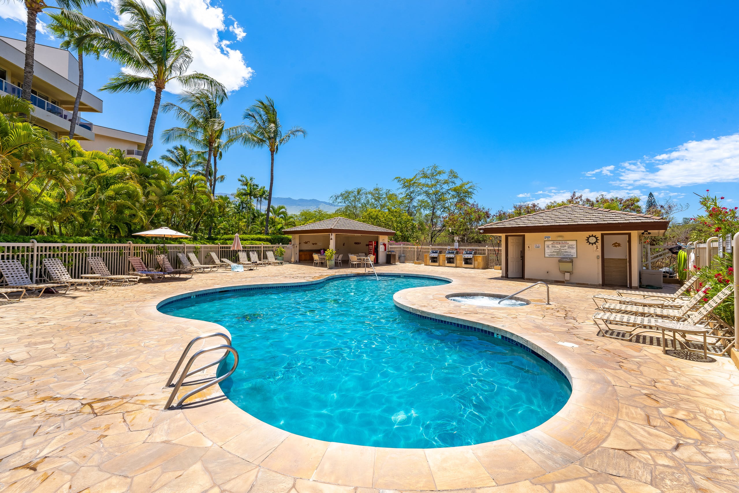 Condo in Kihei · ★4.64 · 2 bedrooms · 4 beds · 2 private baths - Image 42