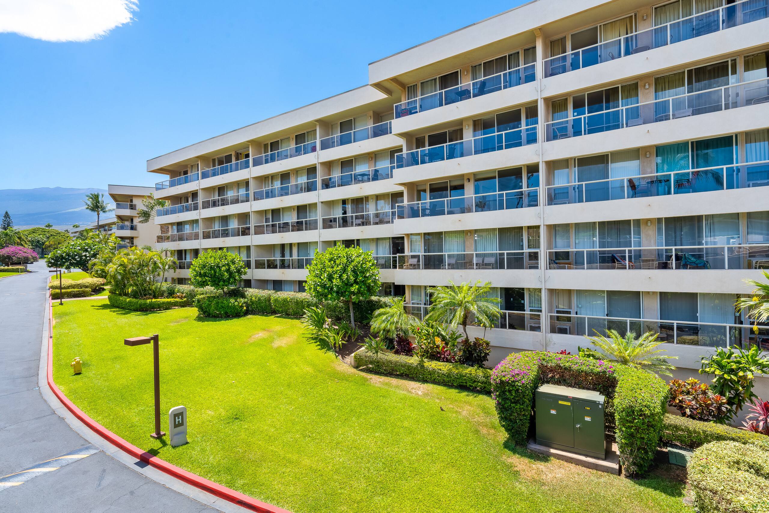 Condo in Kihei · ★4.64 · 2 bedrooms · 4 beds · 2 private baths - Image 37