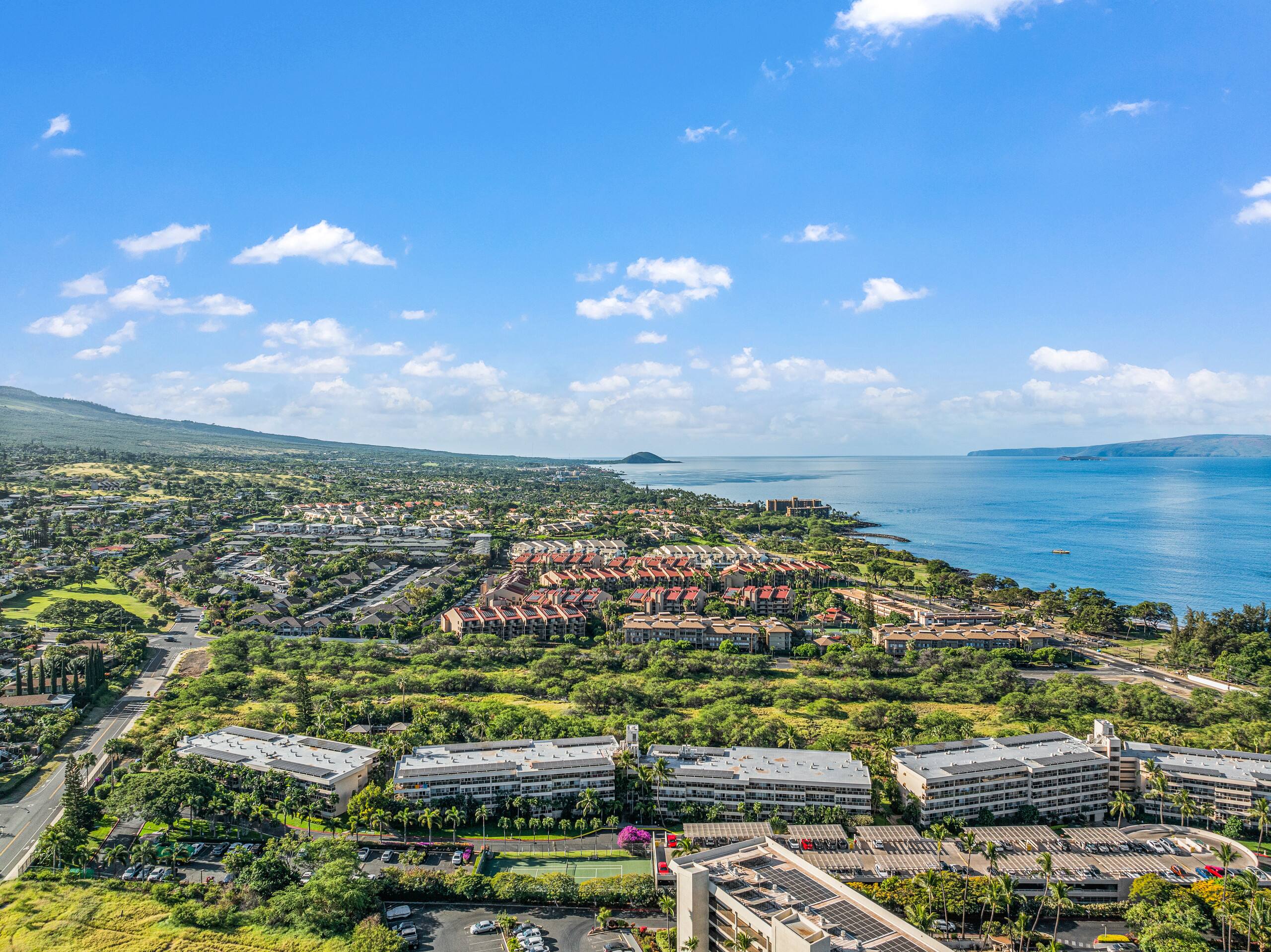 Condo in Kihei · ★4.64 · 2 bedrooms · 4 beds · 2 private baths - Image 38