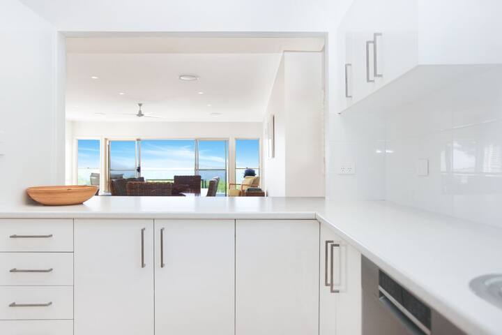 Bays Edge gallery image 5