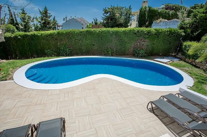 Varenso managed Airbnb listing 1