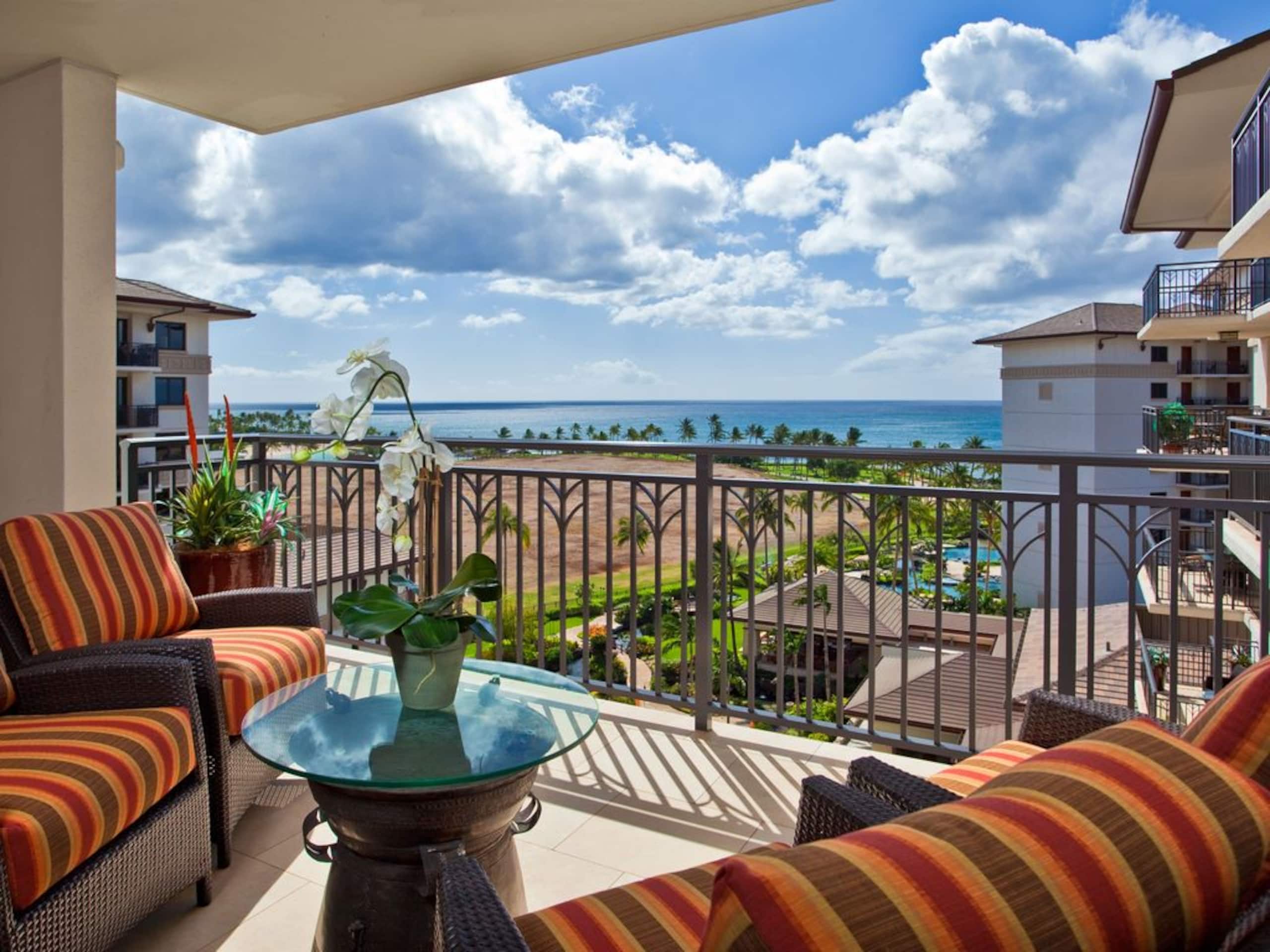 Villa in Honolulu County · ★4.88 · 2 bedrooms · 4 beds · 2 private baths - Image 18