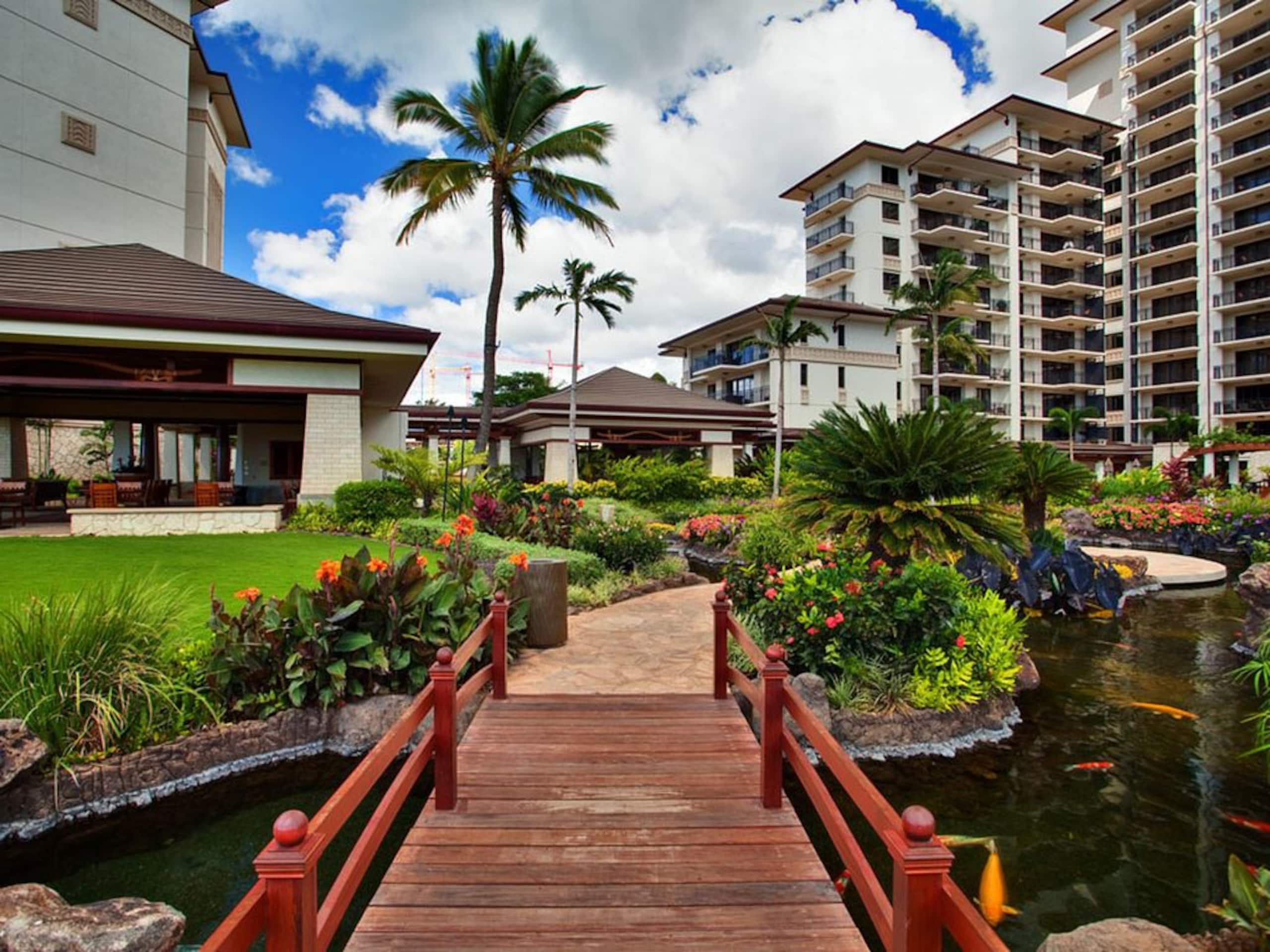 Villa in Honolulu County · ★4.88 · 2 bedrooms · 4 beds · 2 private baths - Image 44