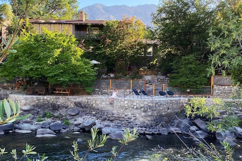 The Kern River House: River's Edge Cottage Private